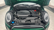 MINI Hatchback 1.5 Cooper Classic 3dr Petrol Hatchback